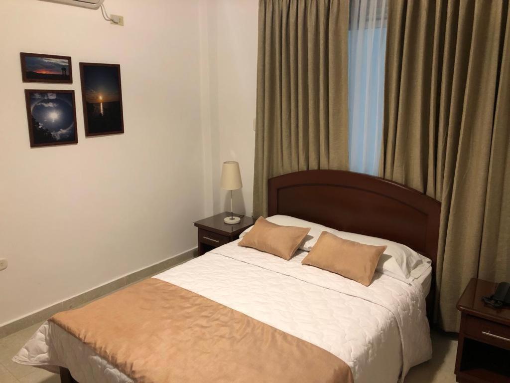 Colon Plaza Hotel 图马科 外观 照片