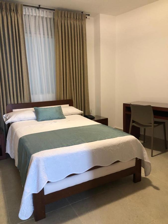 Colon Plaza Hotel 图马科 外观 照片