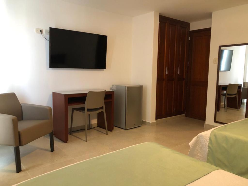 Colon Plaza Hotel 图马科 外观 照片